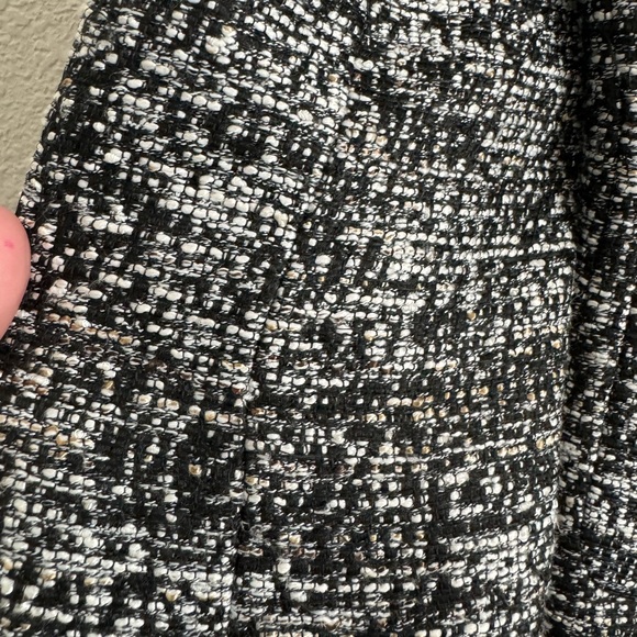 Tommy Hilfiger Size 4 Black White Grey Red Inner Lining + Black Lining - Picture 3 of 11